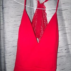 Red ling slimming prom dress with leg slit